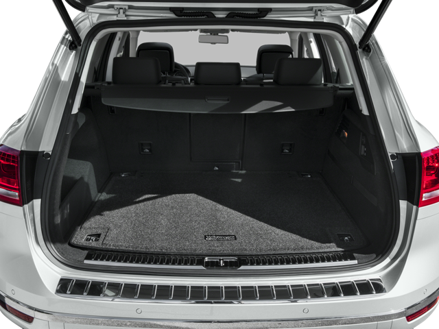 2017 Volkswagen Touareg V6 Sport 4Motion