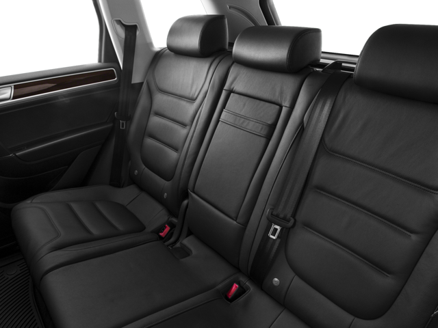 2017 Volkswagen Touareg V6 Sport 4Motion
