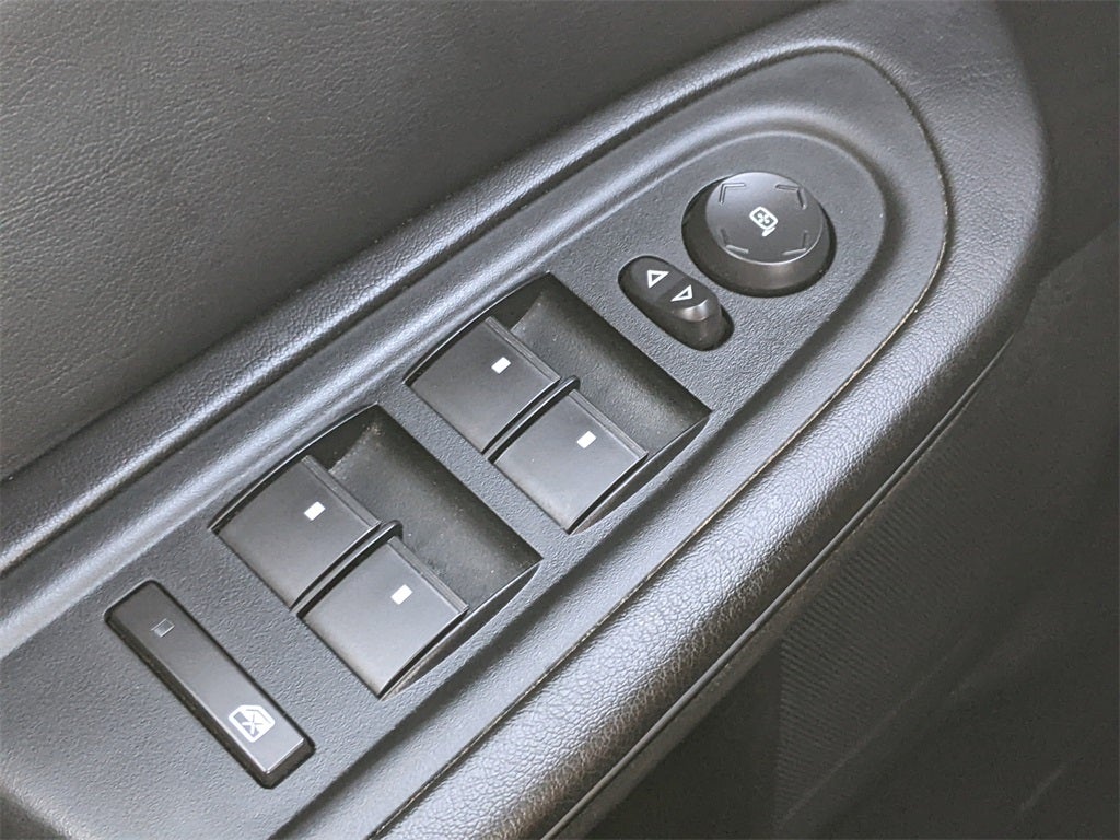 2016 GMC Acadia SLE-2