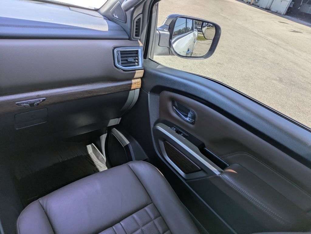2023 Nissan Titan Platinum Reserve