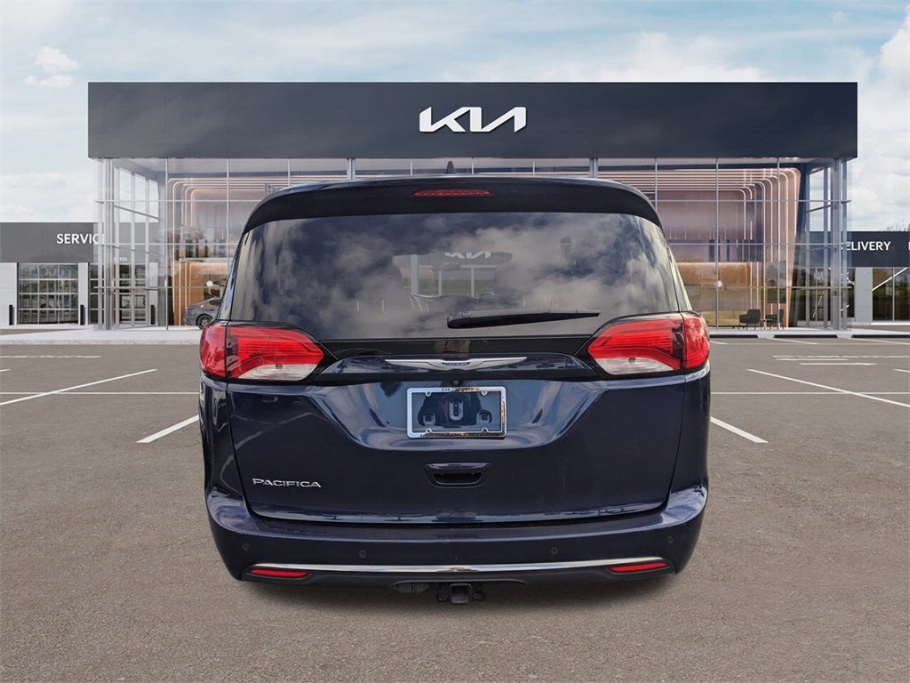 2018 Chrysler Pacifica Touring L Plus