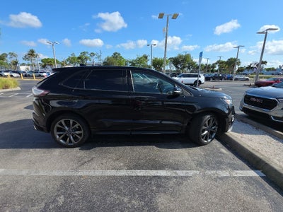 2017 Ford Edge Sport