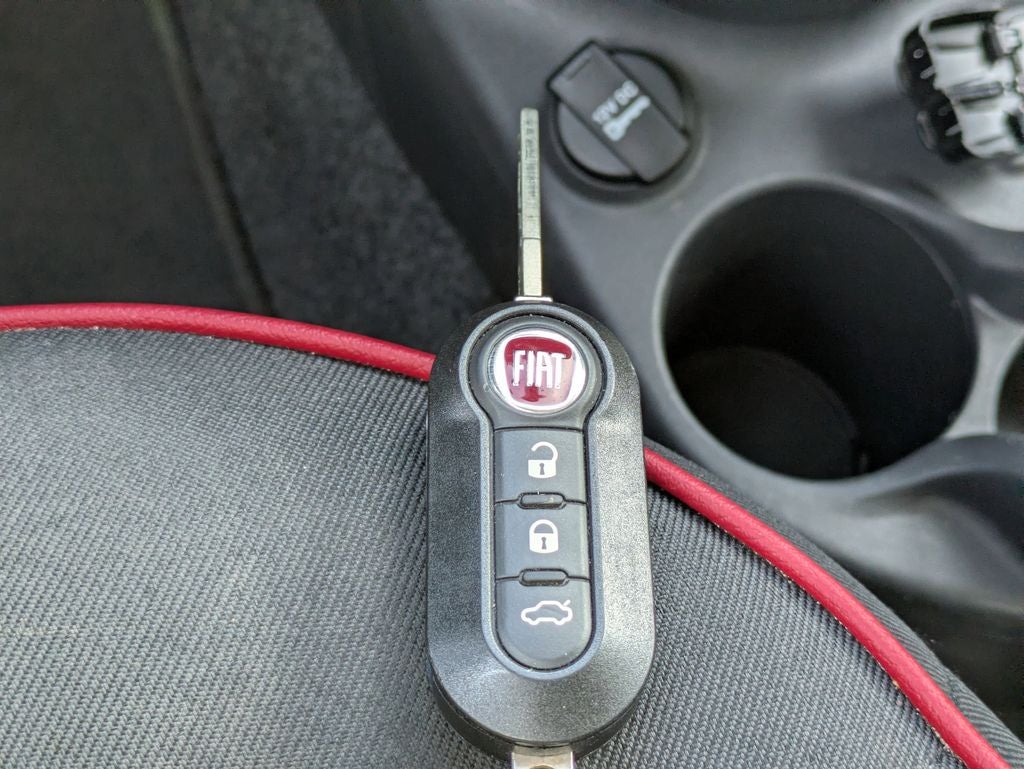 2017 FIAT 500 Pop