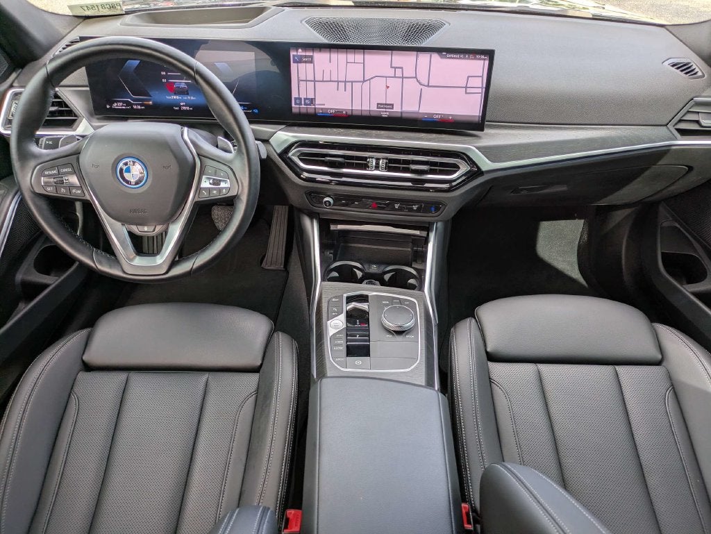 2023 BMW 3 Series 330e xDrive