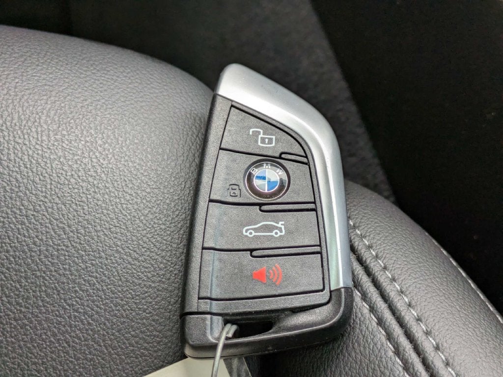 2023 BMW 3 Series 330e xDrive