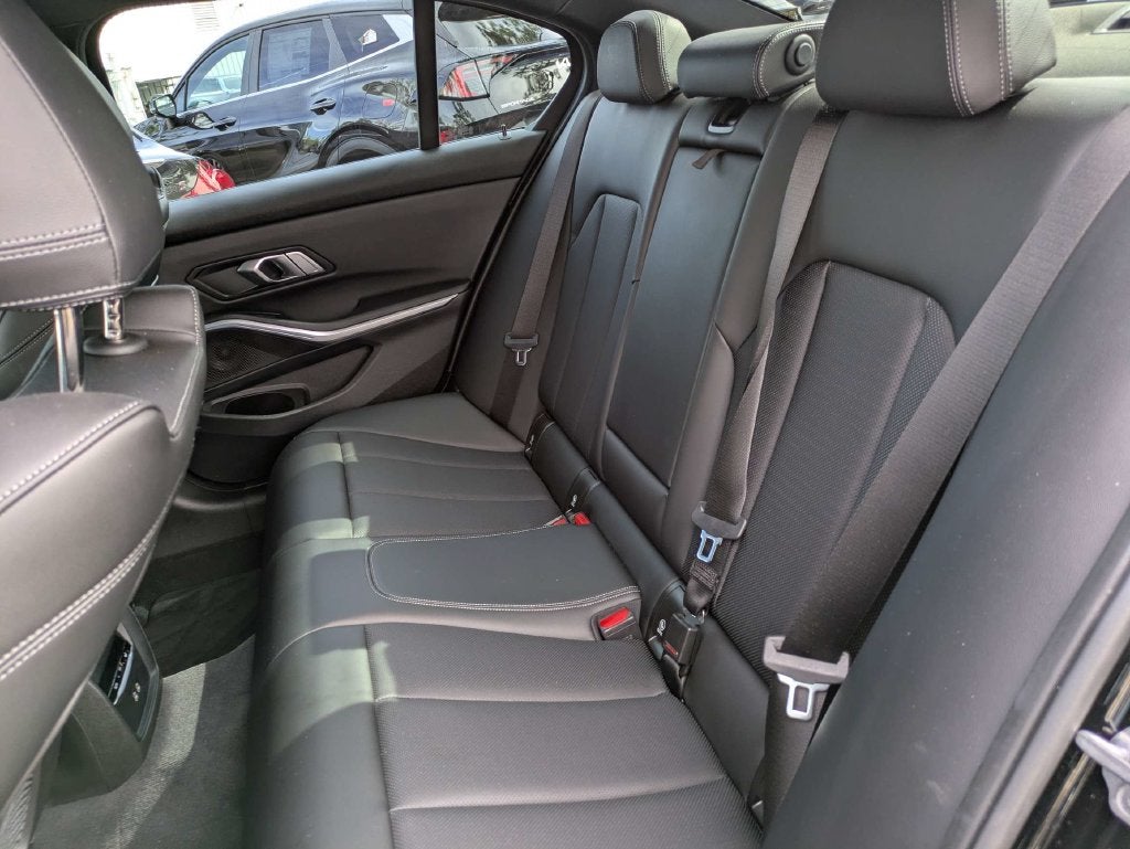 2023 BMW 3 Series 330e xDrive