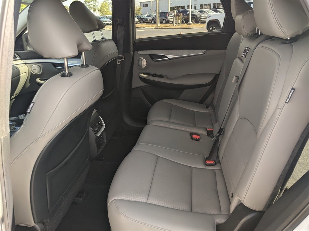 2023 INFINITI QX50 Sensory