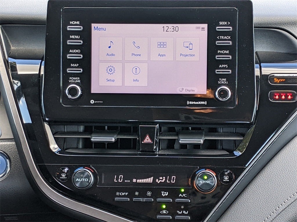 2021 Toyota Camry Hybrid LE