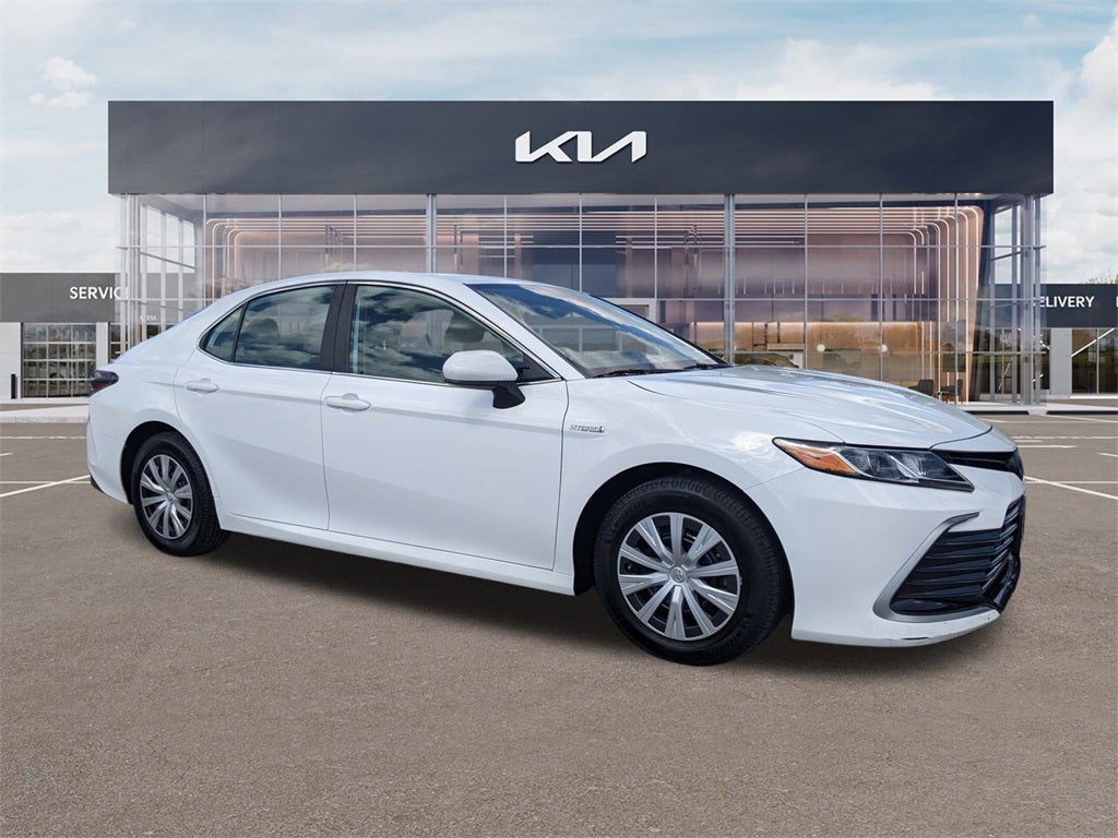 2021 Toyota Camry Hybrid LE
