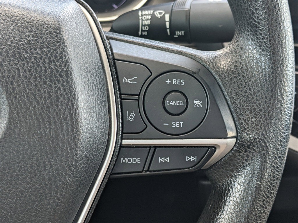 2021 Toyota Camry Hybrid LE