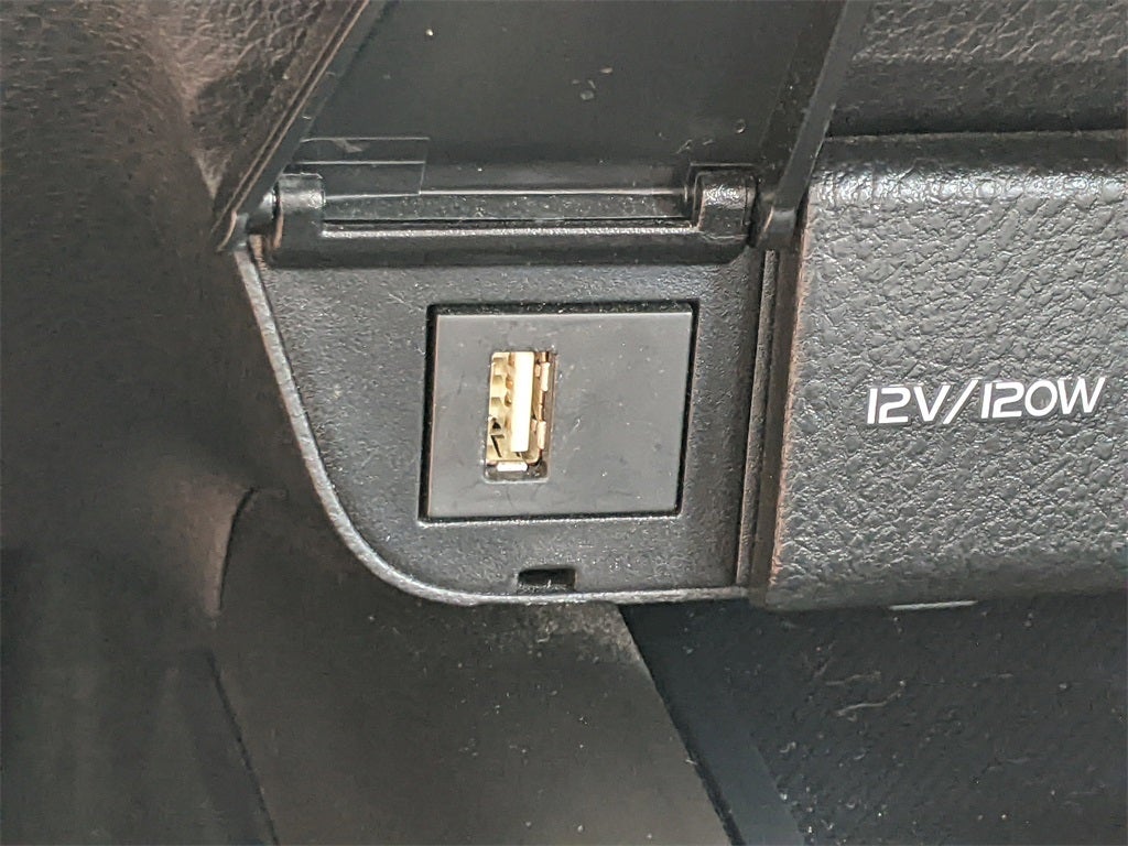 2021 Toyota Camry Hybrid LE