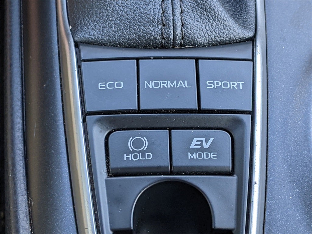 2021 Toyota Camry Hybrid LE