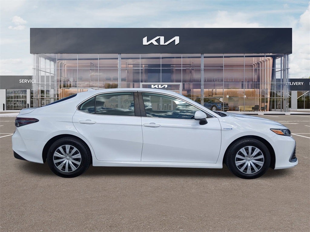 2021 Toyota Camry Hybrid LE