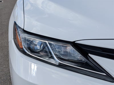 2021 Toyota Camry Hybrid LE