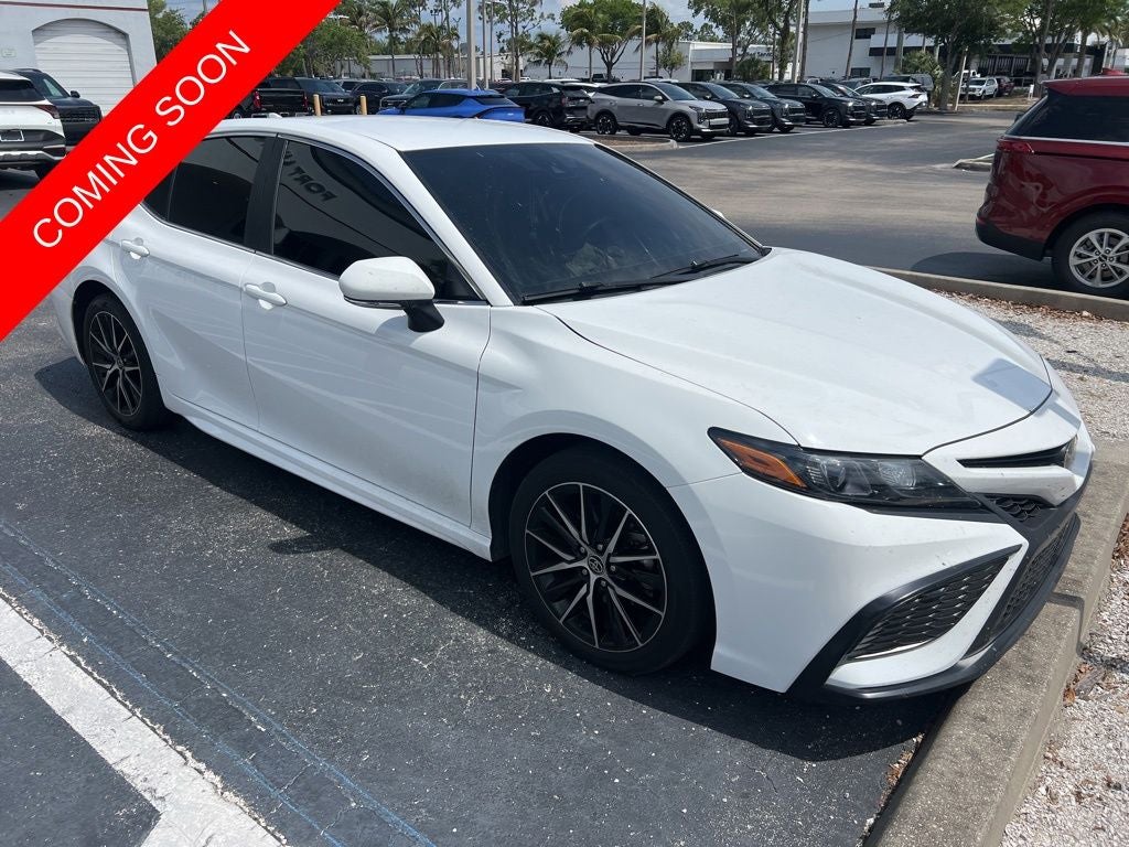 2024 Toyota Camry SE