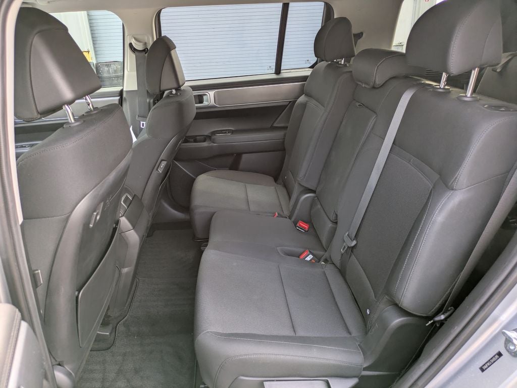 2025 Hyundai Santa Fe SE