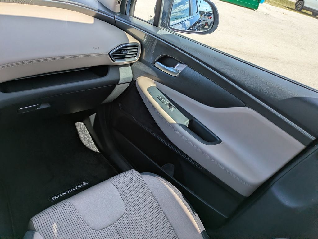 2023 Hyundai Santa Fe SE