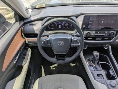 2025 Toyota Grand Highlander Hybrid Limited