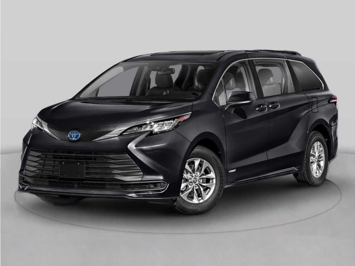 2022 Toyota Sienna XLE 8 Passenger