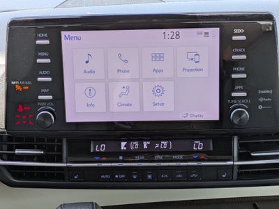 2022 Toyota Sienna XLE 8 Passenger