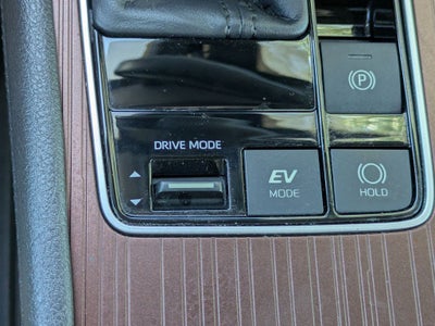 2022 Toyota Sienna XLE 8 Passenger