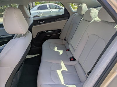 2022 Kia K5 LXS