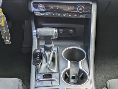 2022 Kia K5 LX