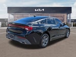 2022 Kia K5 LX