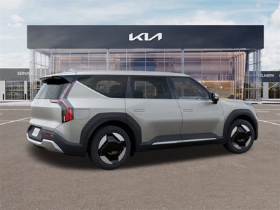 2026 Kia EV9 Light Long Range