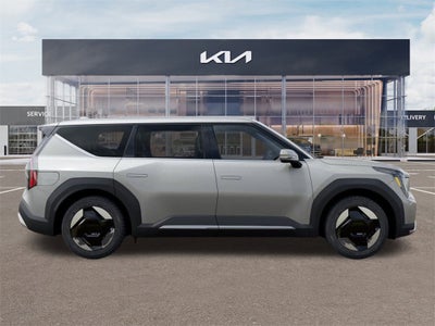 2026 Kia EV9 Light Long Range