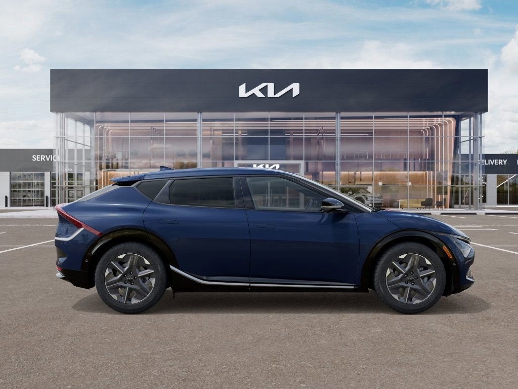 2025 Kia EV6 Light