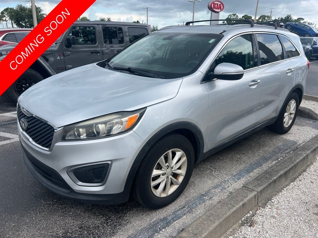 2016 Kia Sorento LX