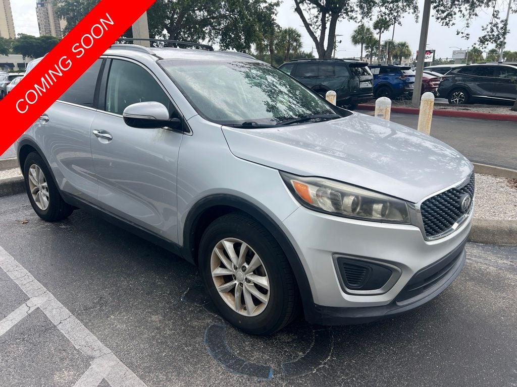 2016 Kia Sorento LX