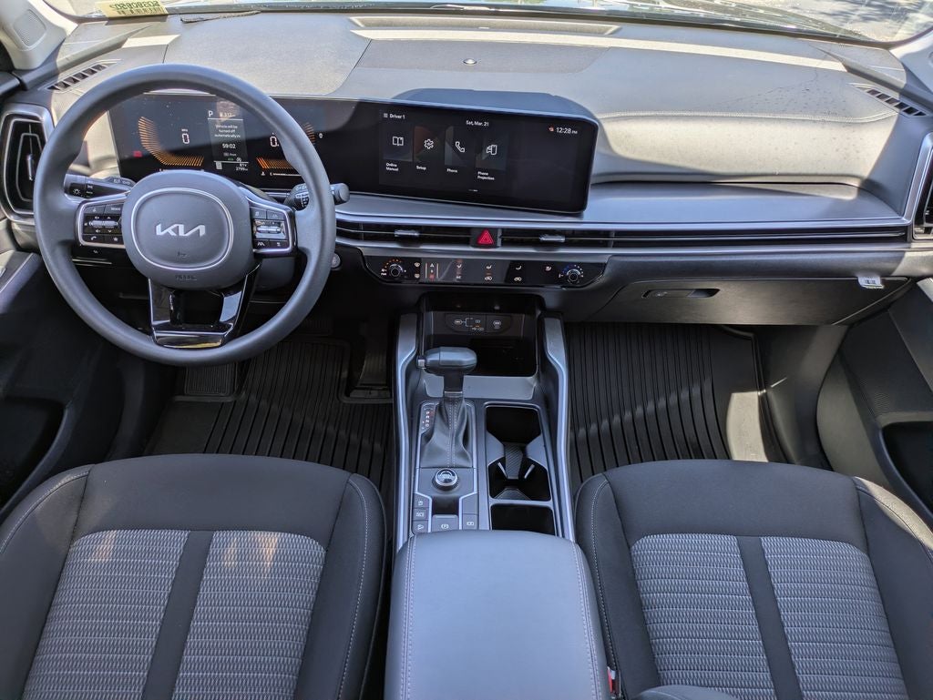 2025 Kia Sorento LX