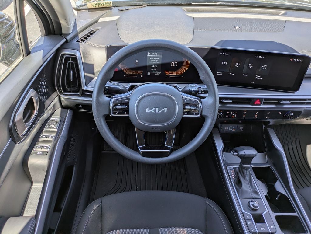 2025 Kia Sorento LX