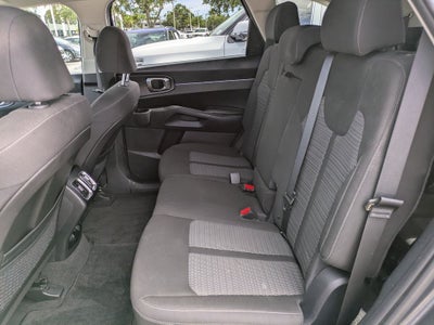 2023 Kia Sorento LX