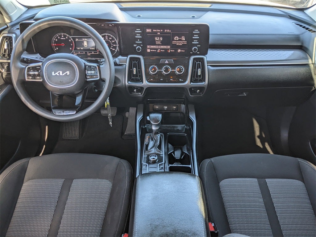 2023 Kia Sorento LX