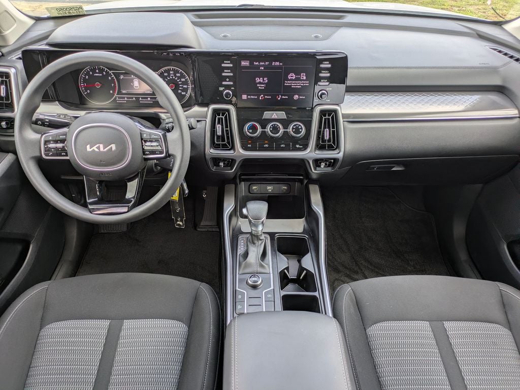 2023 Kia Sorento LX