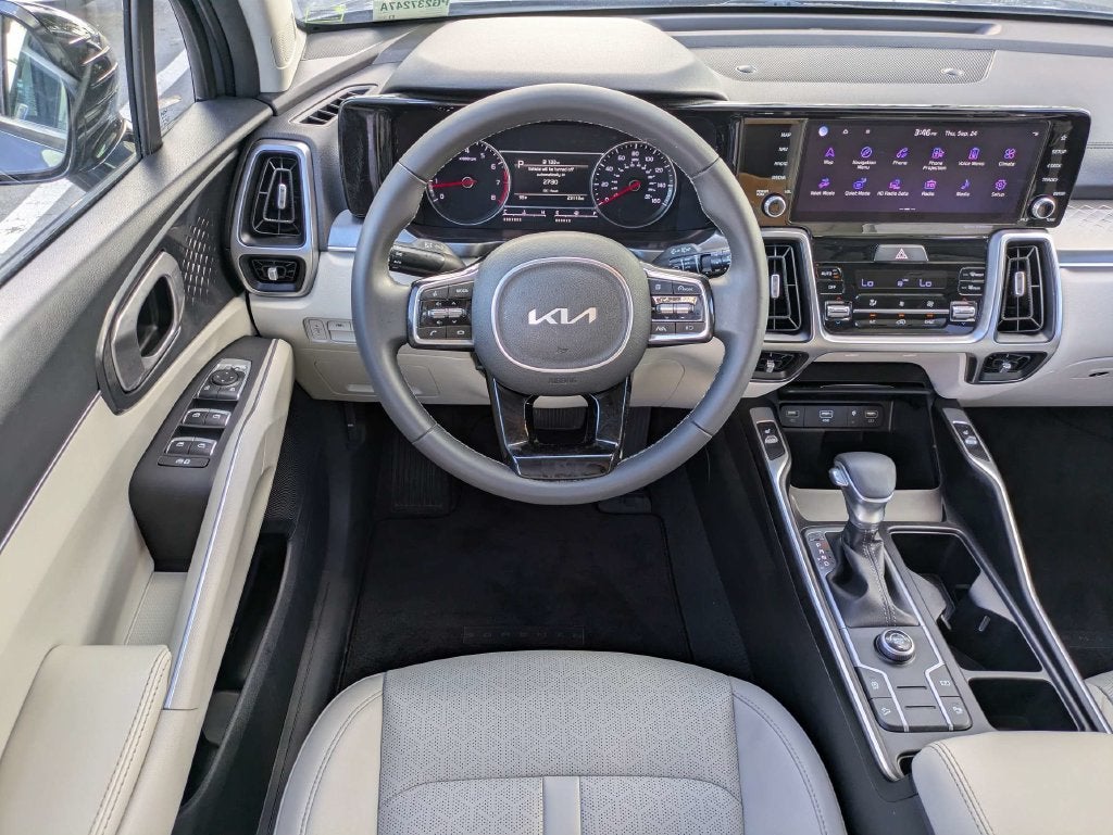 2023 Kia Sorento S