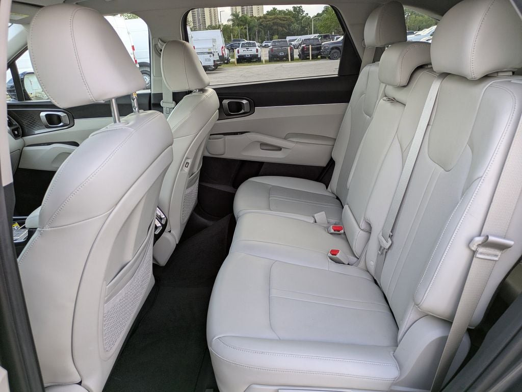 2023 Kia Sorento S