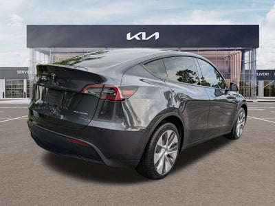 2024 Tesla Model Y Long Range