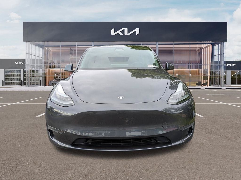 2024 Tesla Model Y Long Range