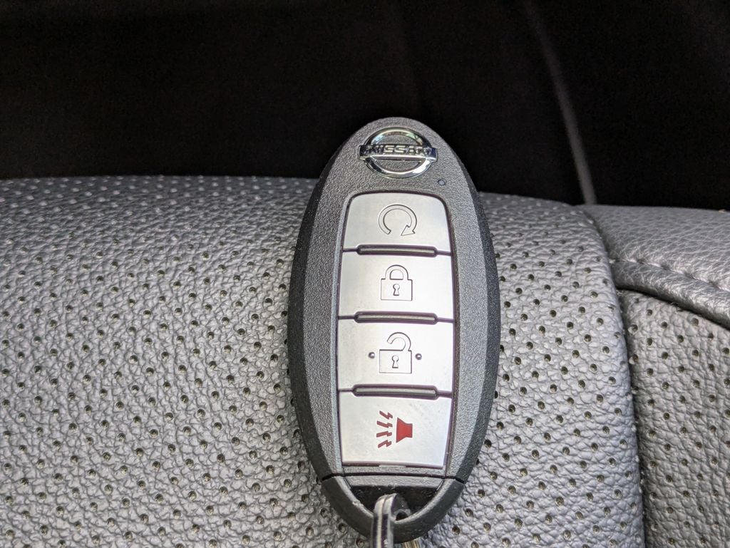 2022 Nissan Rogue Sport SL