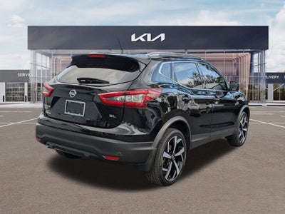 2022 Nissan Rogue Sport SL