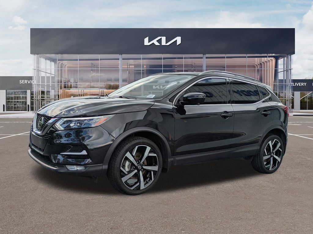 2022 Nissan Rogue Sport SL