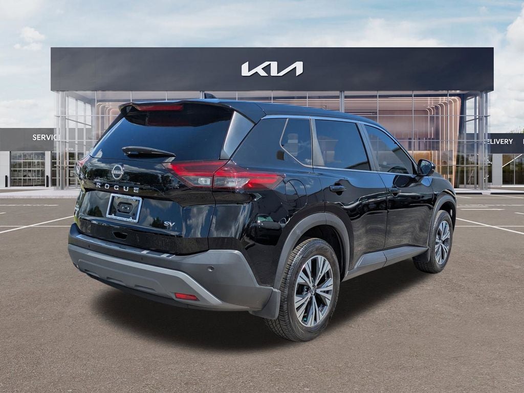 2022 Nissan Rogue SV