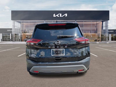 2022 Nissan Rogue SV