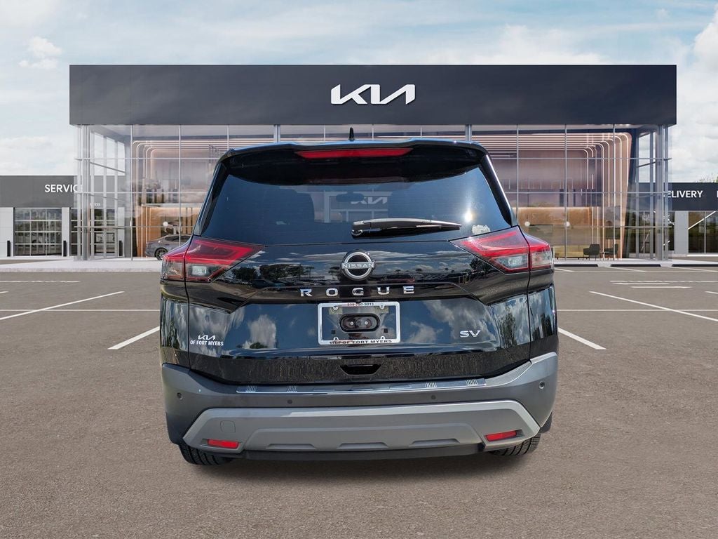2022 Nissan Rogue SV