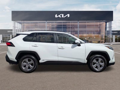2025 Toyota RAV4 Hybrid XLE
