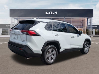 2025 Toyota RAV4 Hybrid XLE